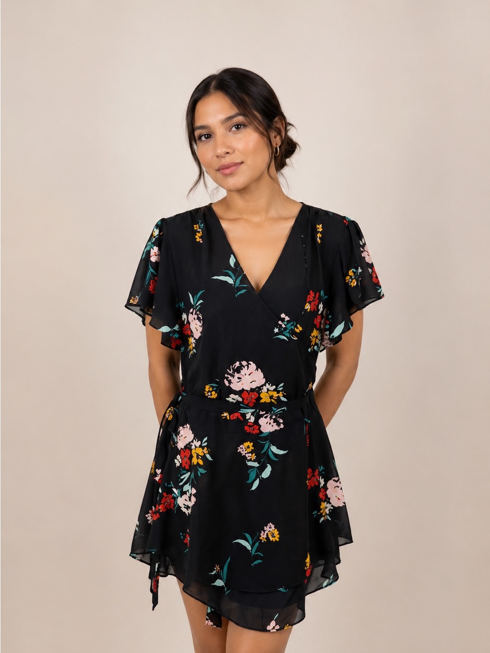 Mi Chu Chic Women’s Black Floral Wrap Dress Size M/8 Flutter Sleeve